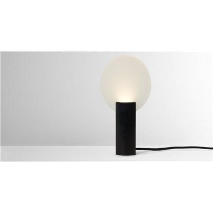 LUNE Table lamp LED