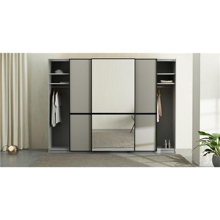 Oak Frame, Pebble Grey & Mirror doors, Standard Interior